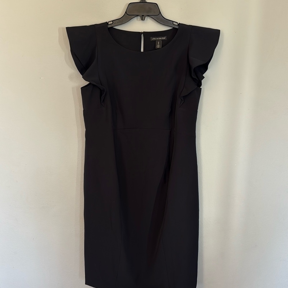 A‎ Pea in the Pod Black Dress